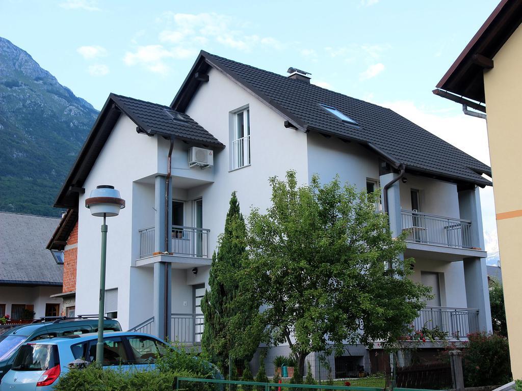 Apartment With Balcony Hisa Brdo 48 Bovec Kamer foto